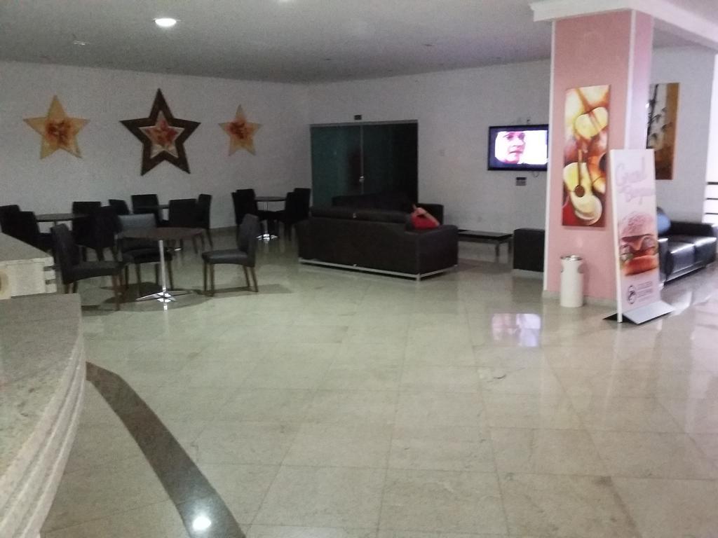 Apartment Golden Dolphin Roberto Imoveis